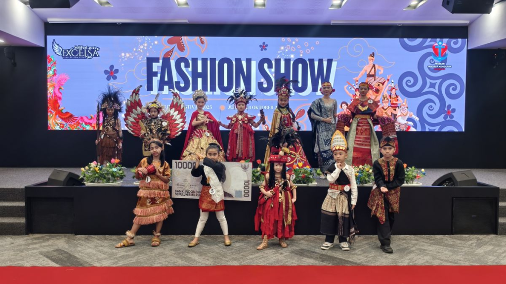 Perlombaan Fashion Show Tingkat SD